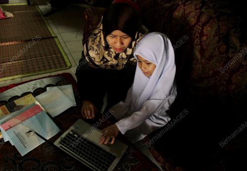 PENGAJARAN DAN PEMBELAJARAN DI RUMAH