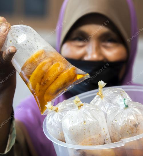 KUIH NEKBAT