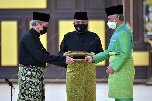 DATUK SERI DR WAN JUNAIDI TUANKU JAAFAR