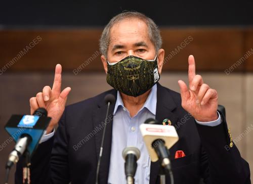 DATUK SERI WAN JUNAIDI TUANKU JAAFAR