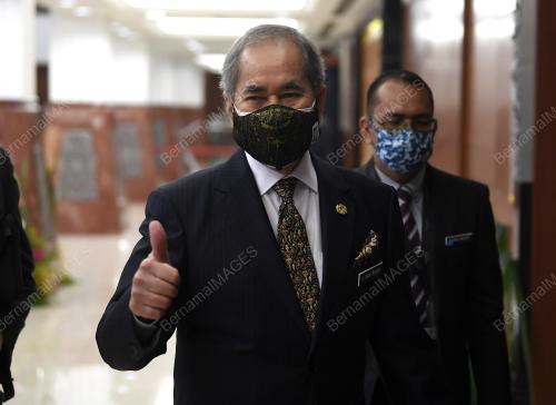 DATUK SERI DR WAN JUNAIDI TUANKU JAAFAR