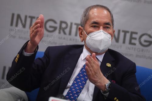 DATUK SERI DR WAN JUNAIDI TUAKU JAAFAR