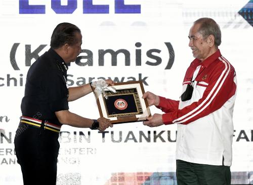 DATUK SERI DR WAN JUNAIDI TUANKU JAAFAR