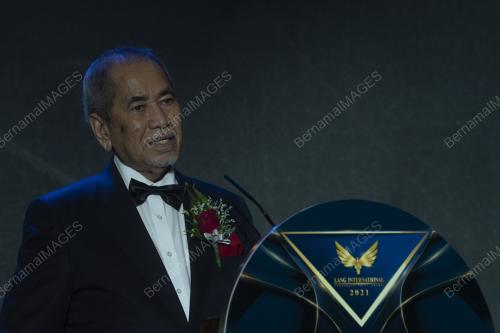 DATUK SERI DR WAN JUNAIDI TUANKU JAAFAR