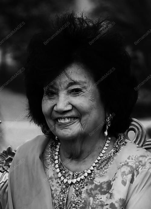 TUNKU AMPUAN NAJIHAH