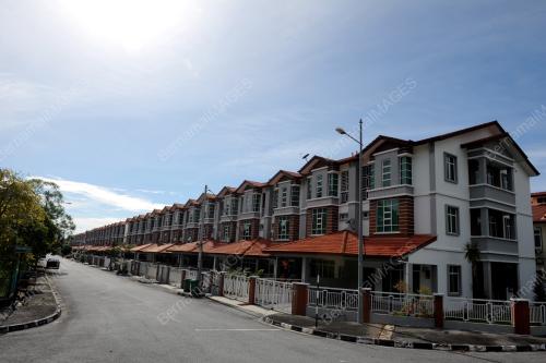G06_26062017_RUMAH_MEWAH