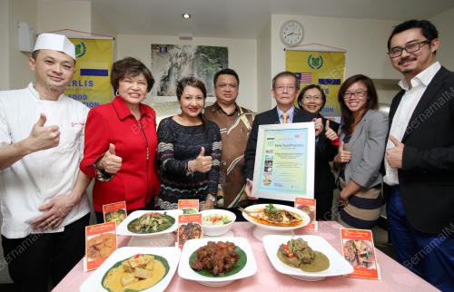 GBR01_04112013_PERLIS_FOOD