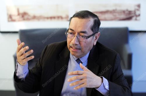 GBR01_06112016_RASIDI