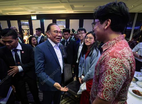 DATUK SERI ANWAR IBRAHIM