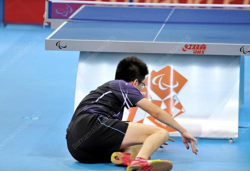 GBR01_31082012_PING_PONG