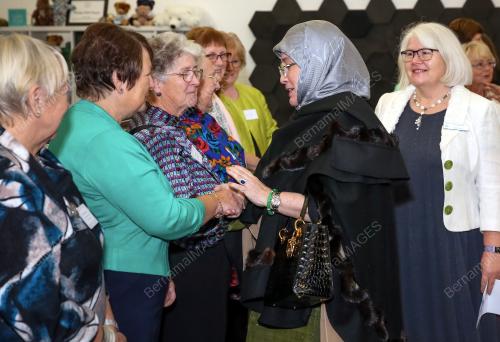 TUNKU AZIZAH AMINAH MAIMUNAH ISKANDARIAH