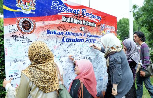 GBR03_26082012_SOKONGAN