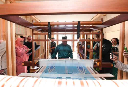 TUNKU HAJAH AZIZAH AMINAH MAIMUNAH ISKANDARIAH