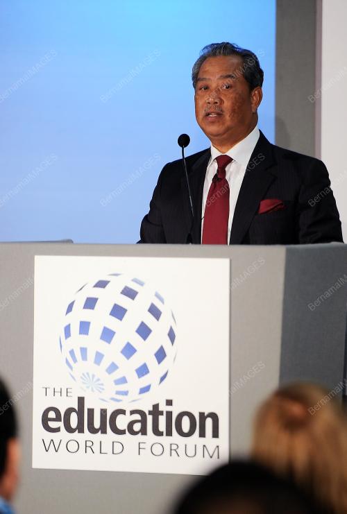 TAN SRI MUHYIDDIN YASSIN