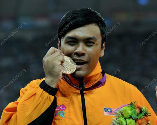 GBR05_08092012_RAIH_KEJAYAAN