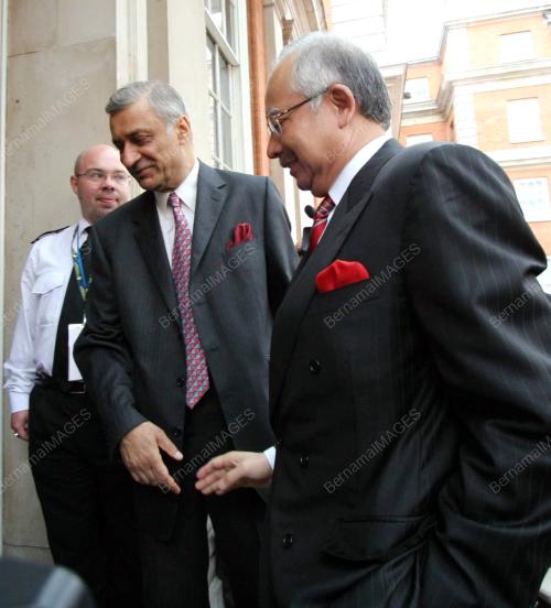 MOHD NAJIB TUN ABDUL RAZAK