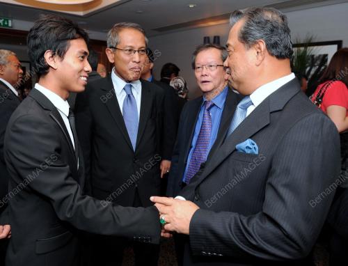 TAN SRI MUHYIDDIN MOHD YASSIN