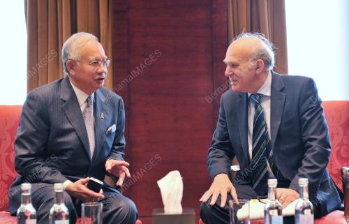 LAWATAN PERDANA MENTERI KE LONDON