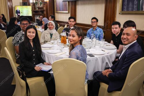 RAKYAT MALAYSIA LONDON
