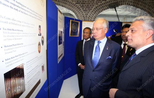 DATUK SERI MOHD NAJIB TUN ABDUL RAZAK