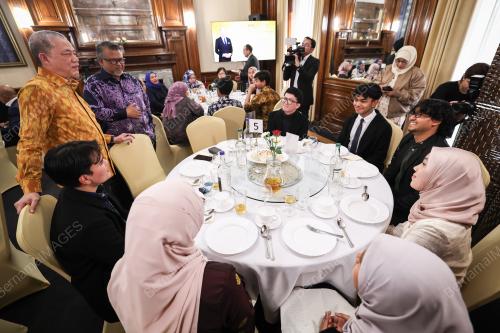 DATUK SERI FADILLAH YUSOF