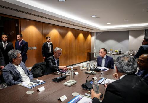 DATUK SERI ANWAR IBRAHIM