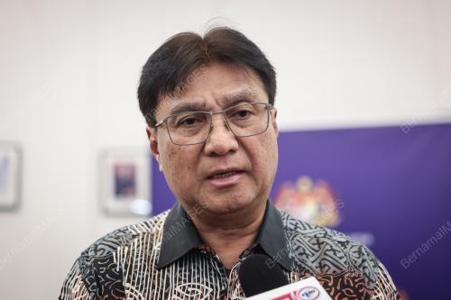 DATUK SHARBINI SUHAILI