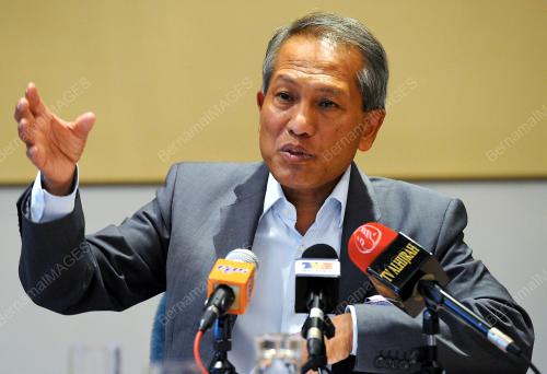 GBR07_30062013_SIDANG_MEDIA