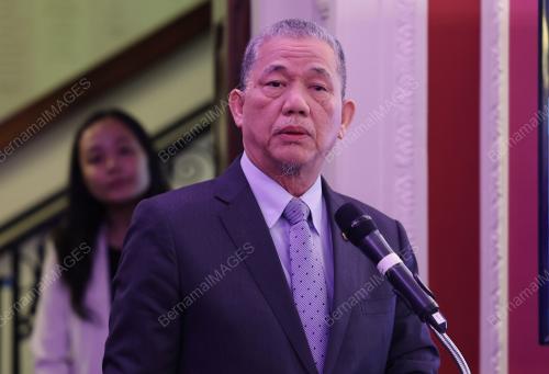 DATUK SERI FADILLAH YUSOF