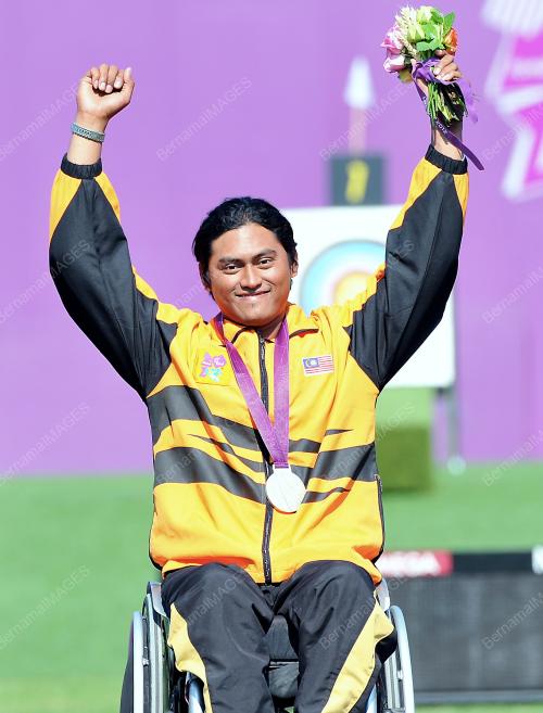 GBR09_03092012_PINGAT_NEGARA2
