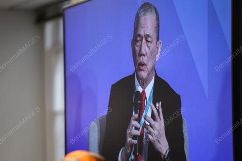 DATUK SERI FADILLAH YUSOF