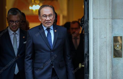 DATUK SERI ANWAR IBRAHIM