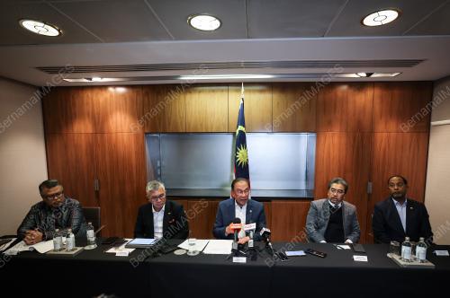 DATUK SERI ANWAR IBRAHIM