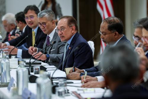 DATUK SERI ANWAR IBRAHIM
