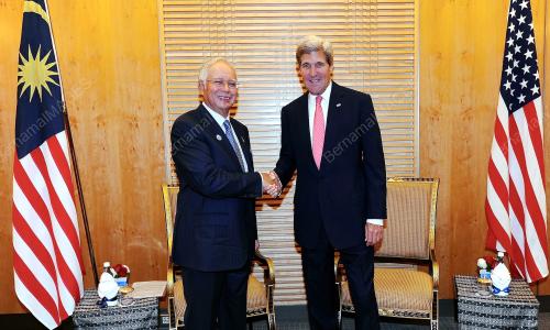 GES03_11102013_BILATERAL