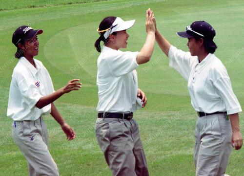 GF02-13_09_2001_GOLF_WOMEN_02022016
