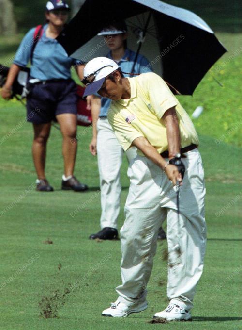 GF02-16_09_2001_GOLF_02022016