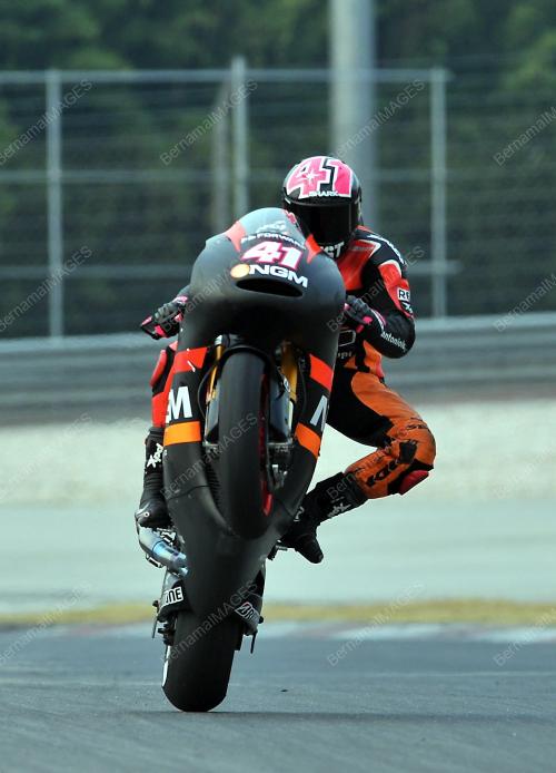 UJIAN PRA MUSIM MOTOGP 2014