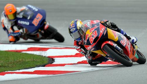 GP11_12102013_MOTOGP