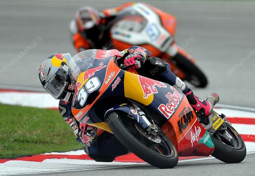 GP12_12102013_MOTOGP