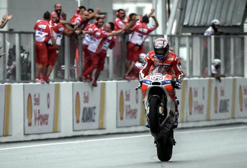 GP14_29102017_MOTOGP_BN201710219025