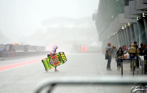 GP18_21102012_MOTOGP