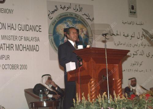 HAJ02-30_09_2000_OPENING_SPEECH_13012016