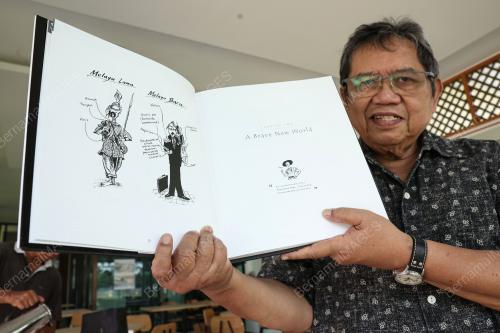 TEMUBUAL KHAS DATUK LAT