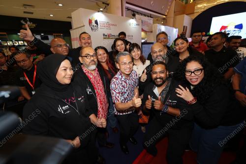 FAHMI FADZIL
