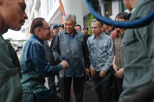 DATUK SERI ANWAR IBRAHIM