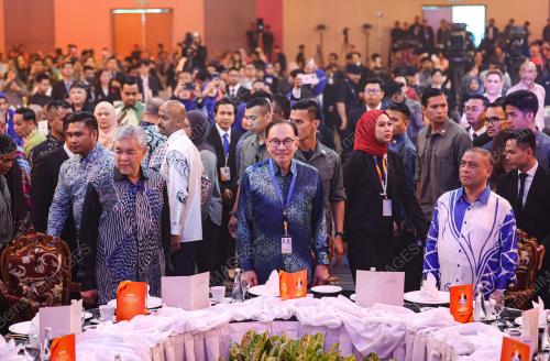 DATUK SERI ANWAR IBRAHIM