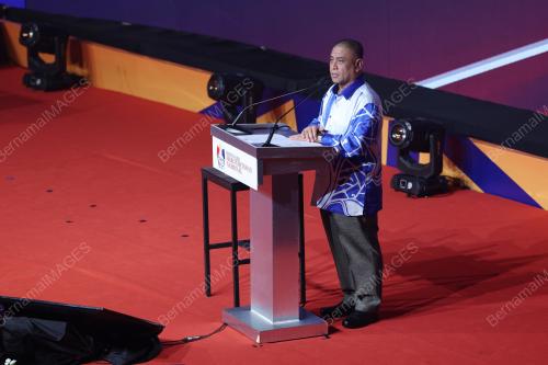 DATUK SERI SAARANI MOHAMAD