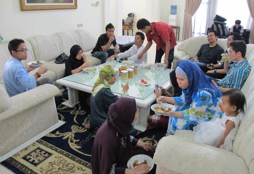 PELAJAR MALAYSIA RAYA DI INDONESIA