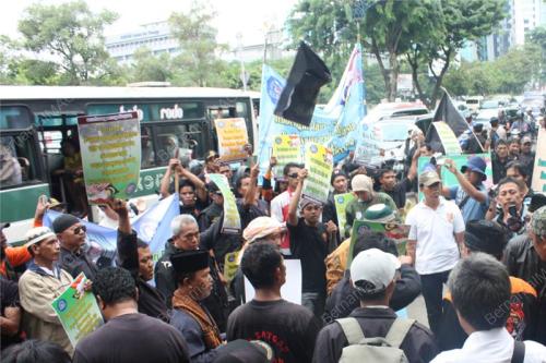 DEMO SOKONGAN